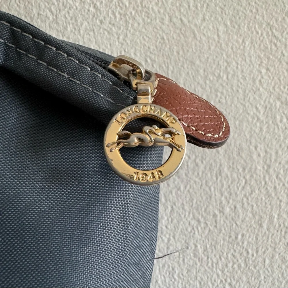 Longchamp Le Pliage Shopping Medium Tote Bag - Picture 10 of 12